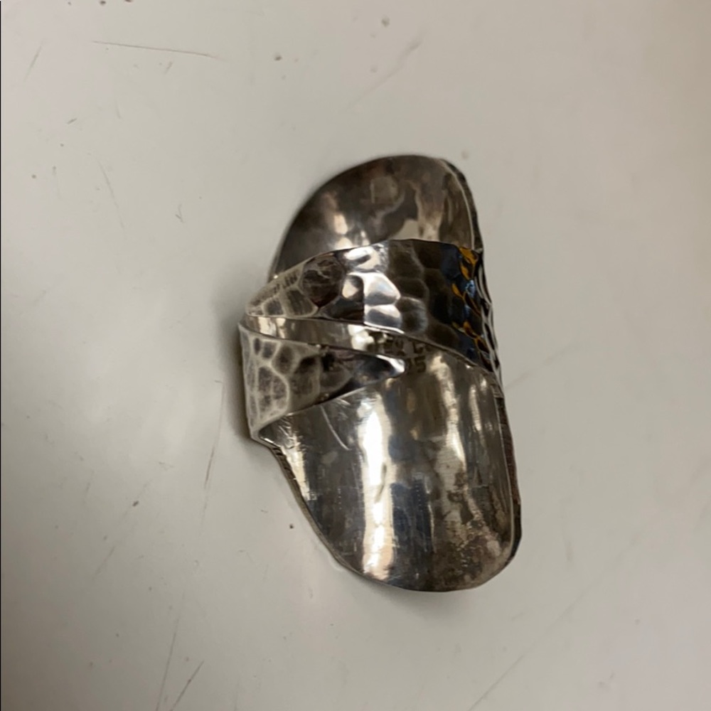 Silver ring - Picture 2 of 2